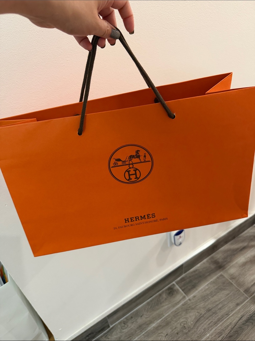 Hermès Orange Shopping Tote with Black Logo and Rope Handles